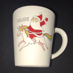 Christmas is coming on with no rain deeds this year 🦄